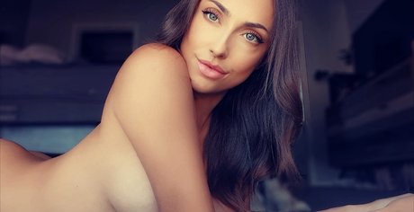 Sarah Kate pornographic actress archive