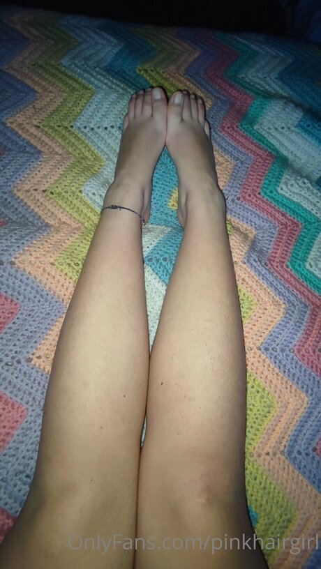 Red Head Girl_ Profile pic