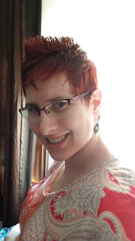 Scarlet Laicee perfect model images