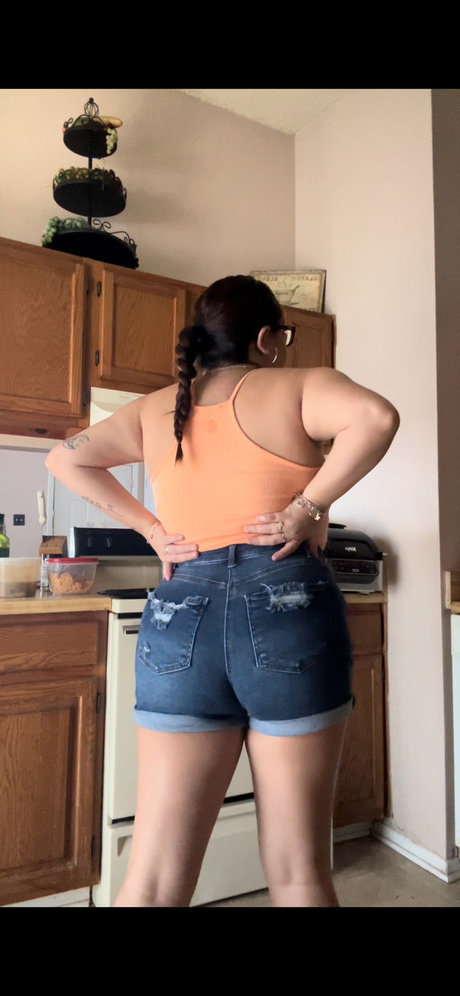 _savyy210_ sexy star images