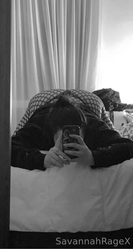 Savannah Rage Free page_ model top images