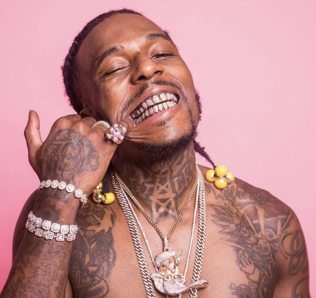 Sauce Walka pornstar exclusive photo