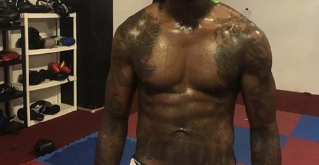 Sauce Walka star galleries