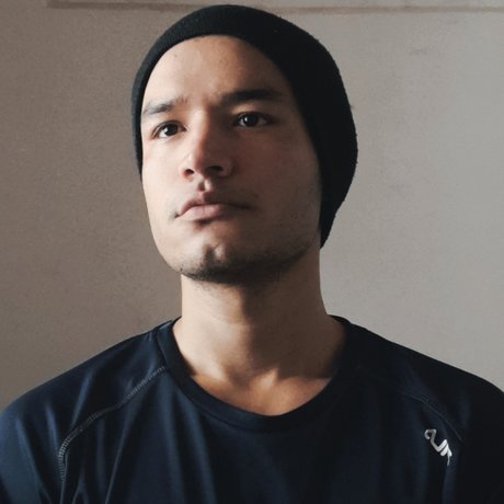 Soy Saturno model naked image