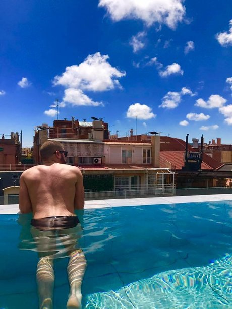 MaxRomanoXXX high quality model pics