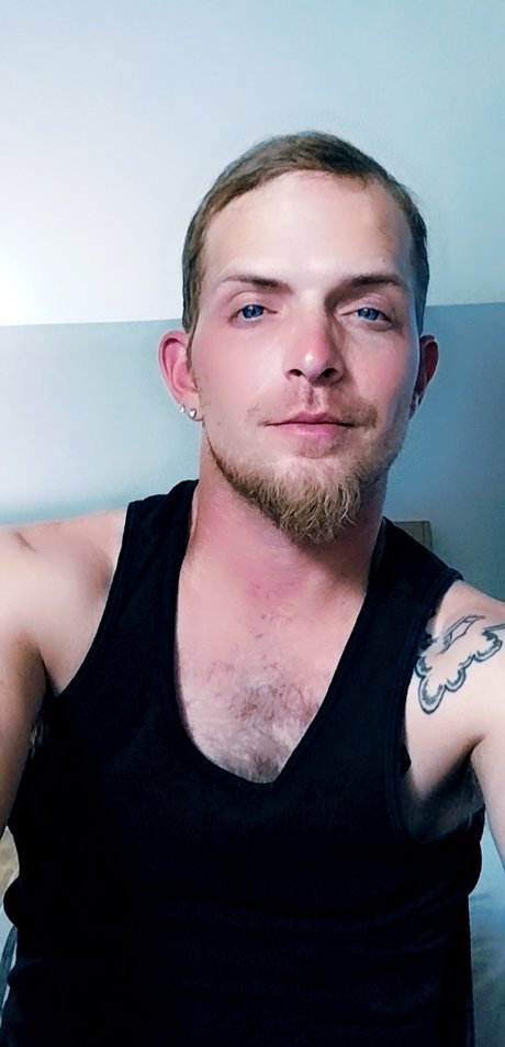 XXXBadBradleyXXX pornstar best photos