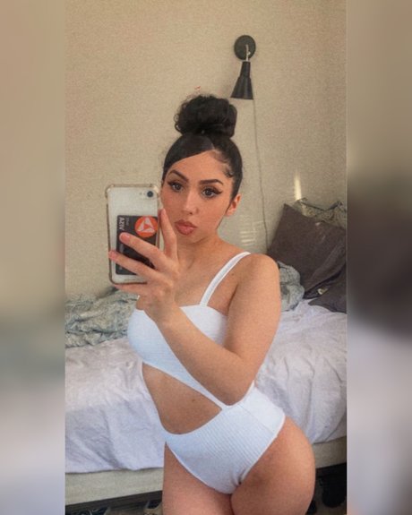 BriBri_ porn actress gallery