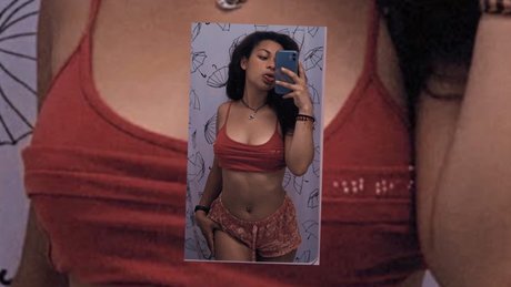 Thequeeny_ model pretty pic