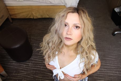 Thotiana Stunnings star sexy pics