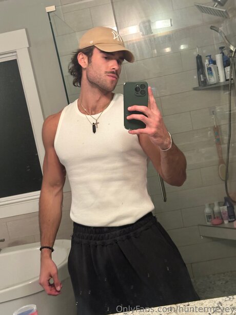Huntermcvey model pornographic pics