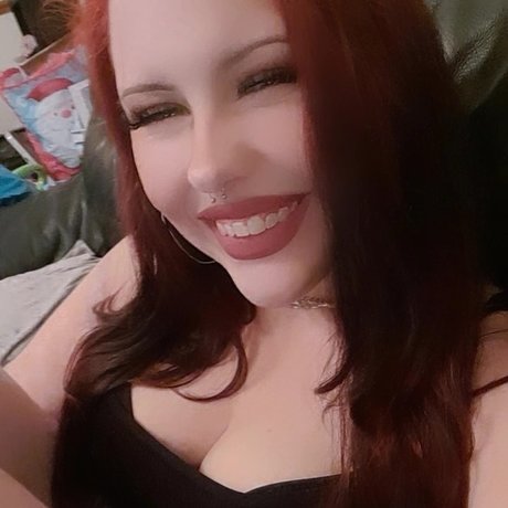 Goddess Elize naked pornstar images