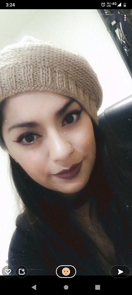 Yatziri Sondon pornstar free photo