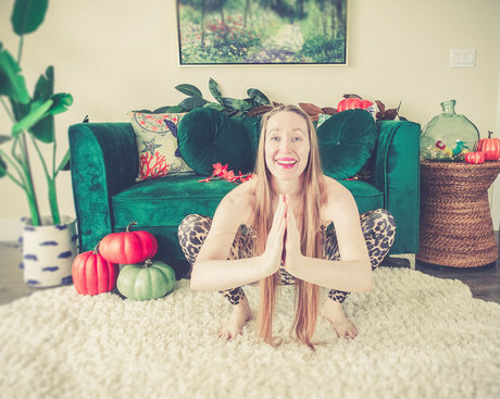 Ms Kelly s Workout Course star sexy photo