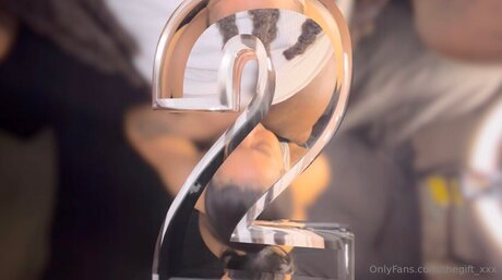 The Gift_ high quality model pics