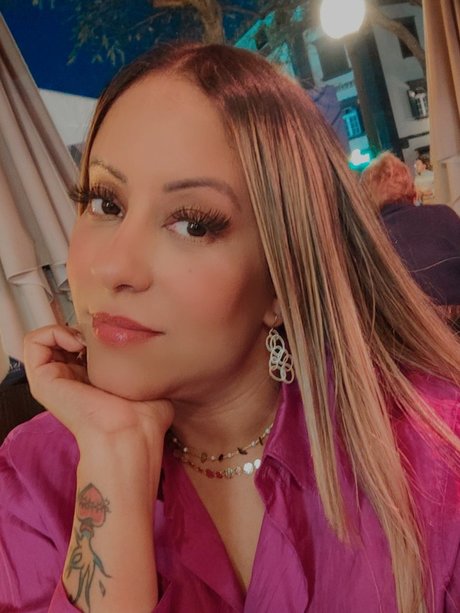 Yellowunshine erotic pornstar archive