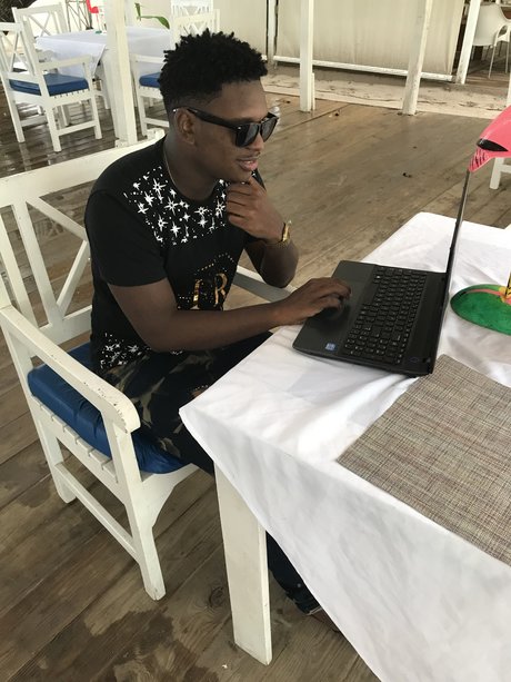 Yeison Martinez Mena sex star img