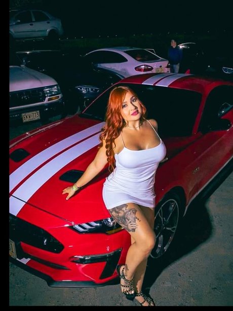 Yoa Echeverri art model photos