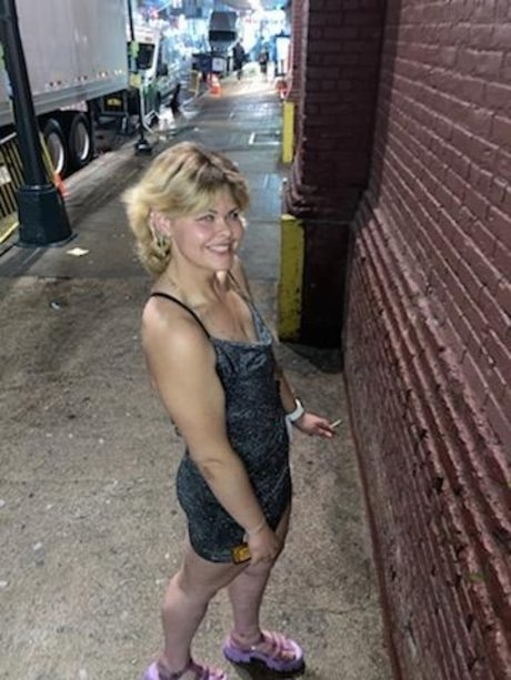 goldie pornstar adult archive