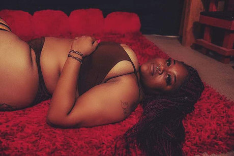 TEILA pornstar nude picture