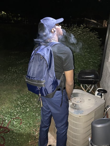 TROFY G2x erotic model img