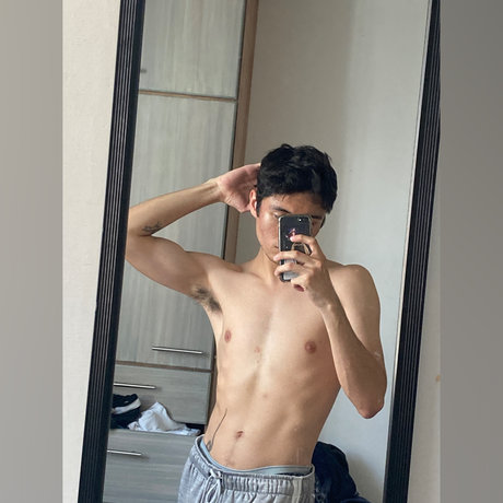 Ele_ erotic actress photos