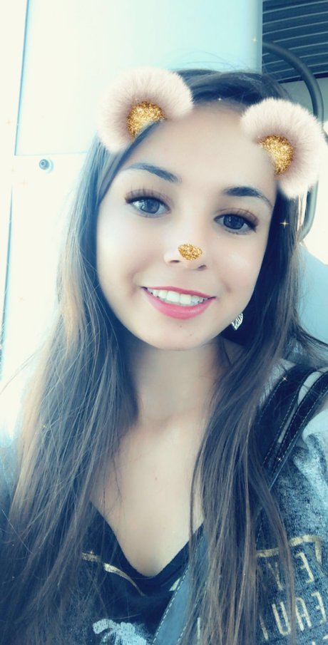 Cassandra Cannaux art star img