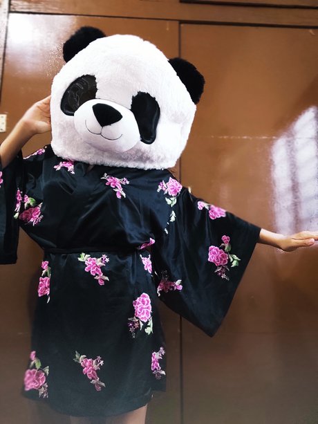 Usagi Chan pretty actress image