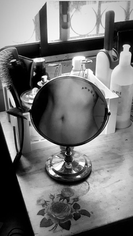 Javiera star top photo