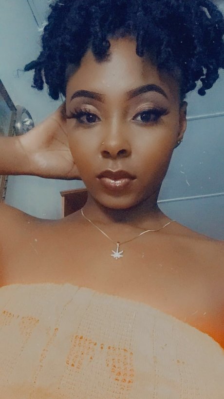 Trina petite Doll star beautiful image