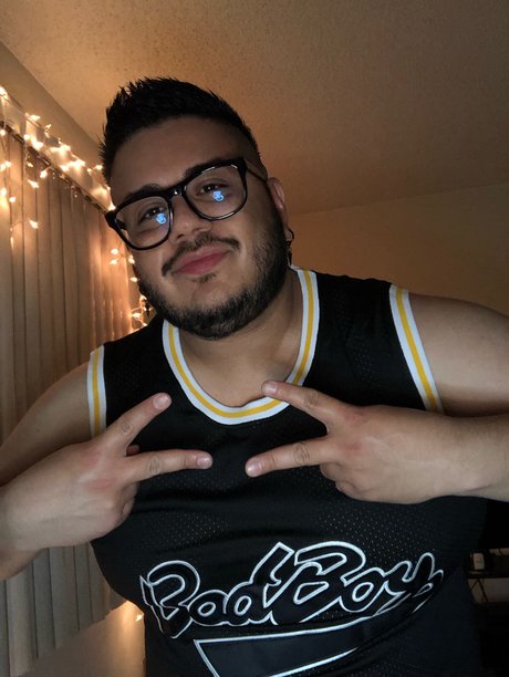 Gordito model hot photo