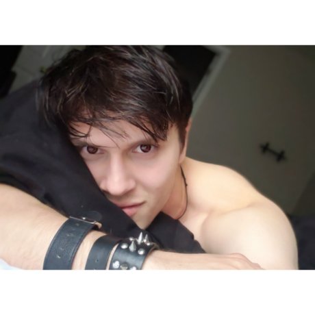 TryToFlyMike pornographic model picture