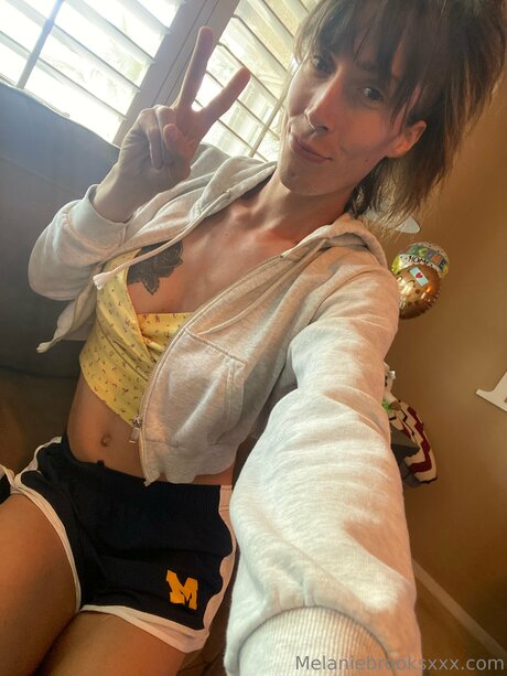 MelanieBrooks high quality model gallery