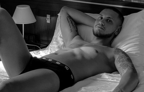 TrueRikrdo xxx model gallery