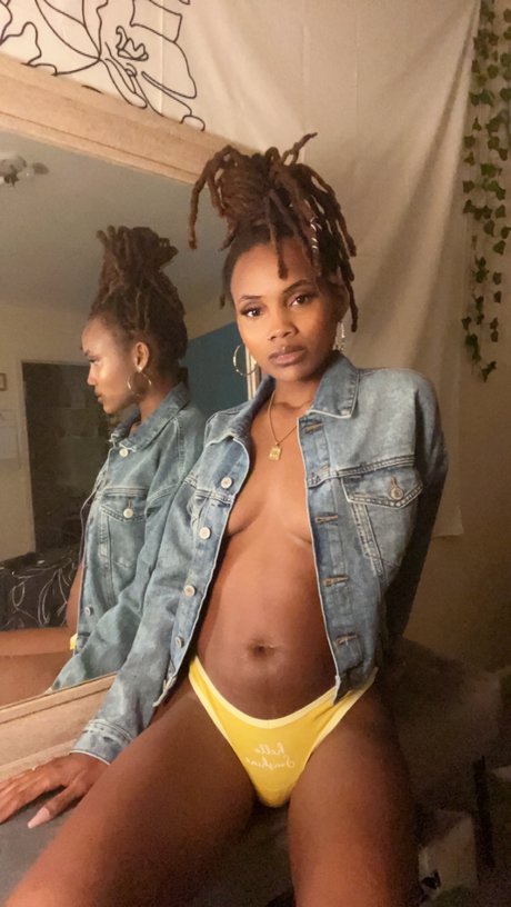 Sugalitia nudes actress pic