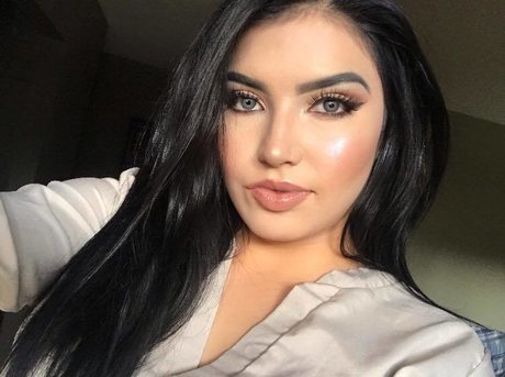 TheHighPriestess333 erotic pornstar image