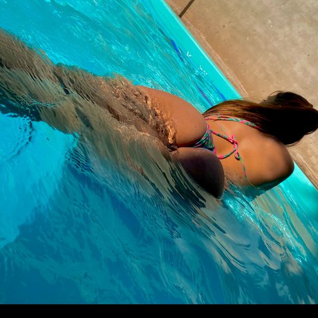 Evi_ model pretty pics