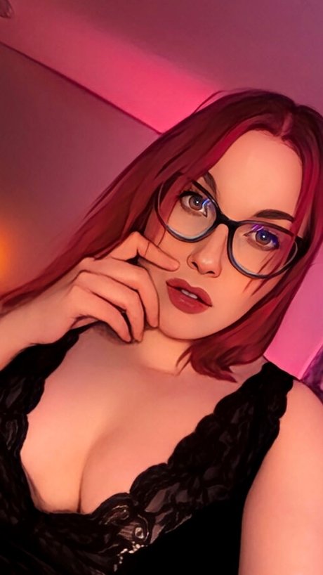 K P_ model art galleries