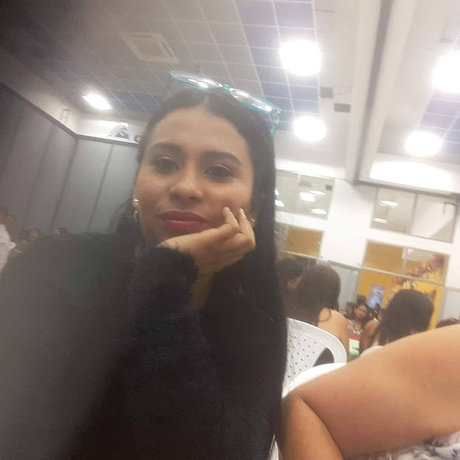 Alanakiss sexy star images