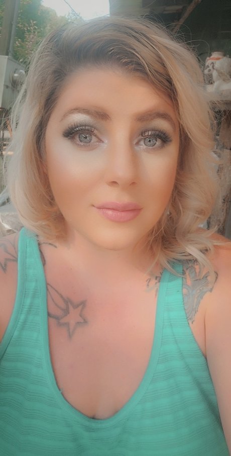 Sarah Reding model pornographic image