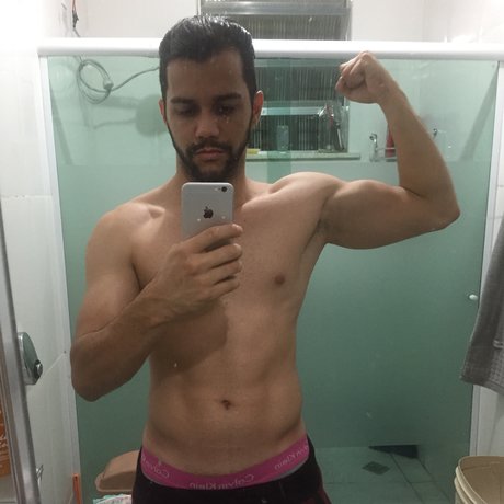 Hugo Castro model exclusive images