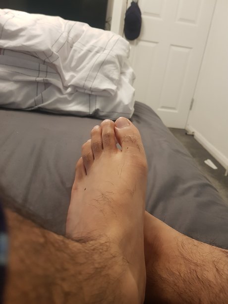 Hash Brown Feet pornstar top pic