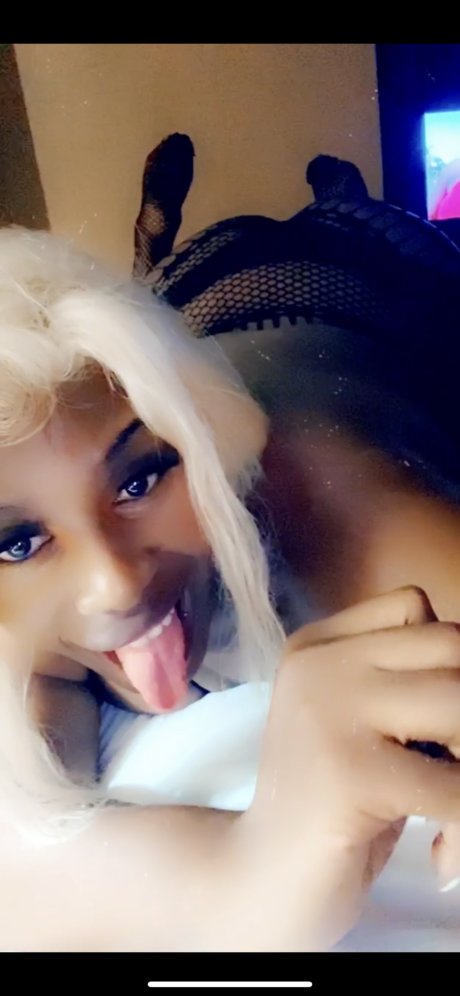 Juicylips model erotic archive