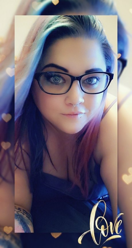 Velvet Bliss pornstar perfect images