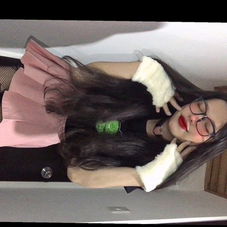 Paula Kawaiifu naked pornstar archive