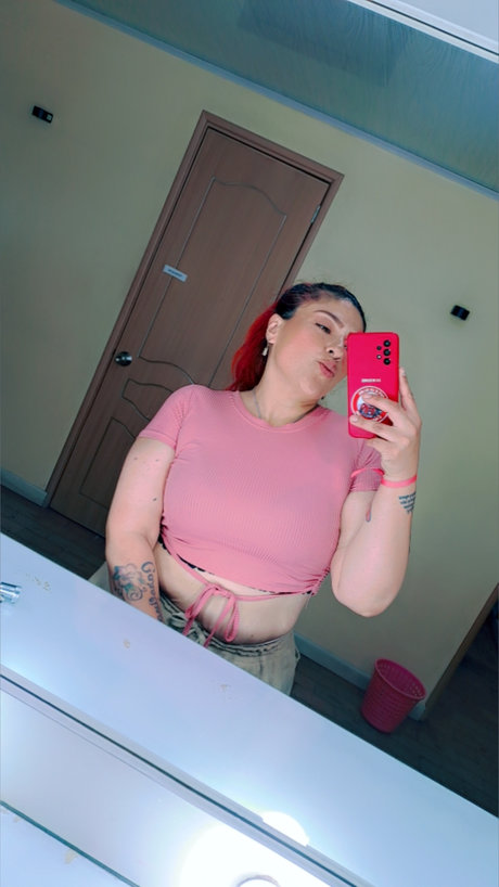 S4mmy rabbit nudes model image