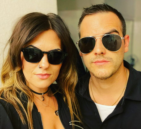 Alex amp amp Samantha hot star photos