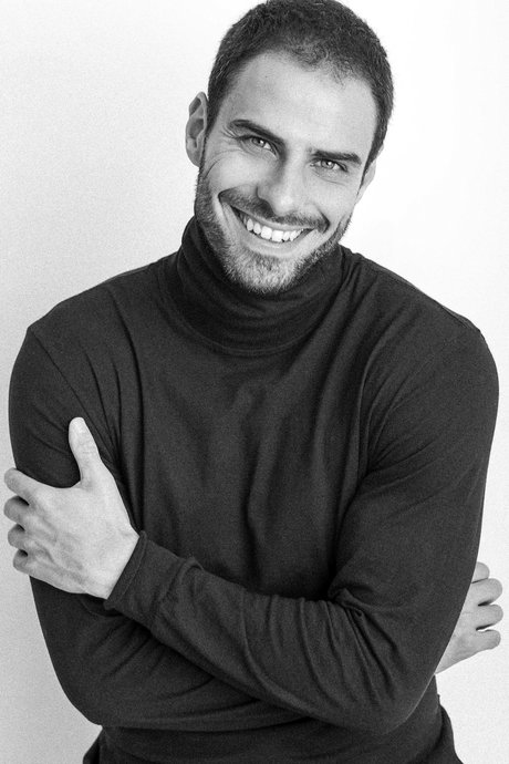 Lucas Malvacini model sex gallery