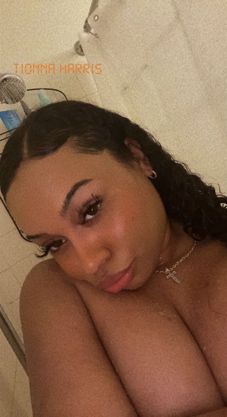 Tionna pornstar nudes pictures