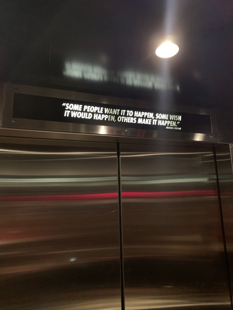 Big VBAR art model gallery