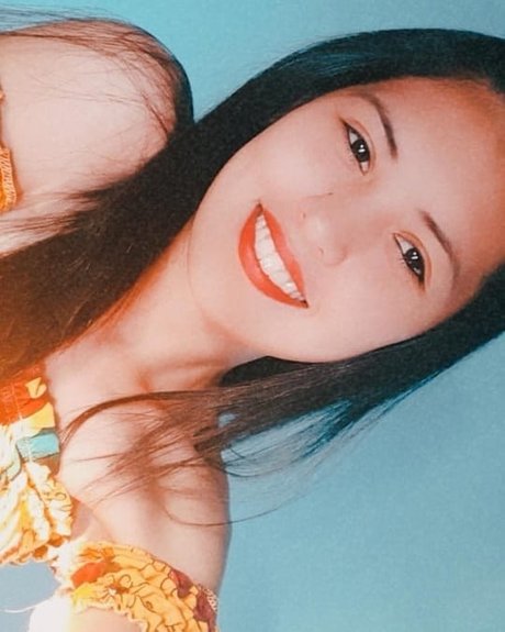 Kathy Mongelos art star img